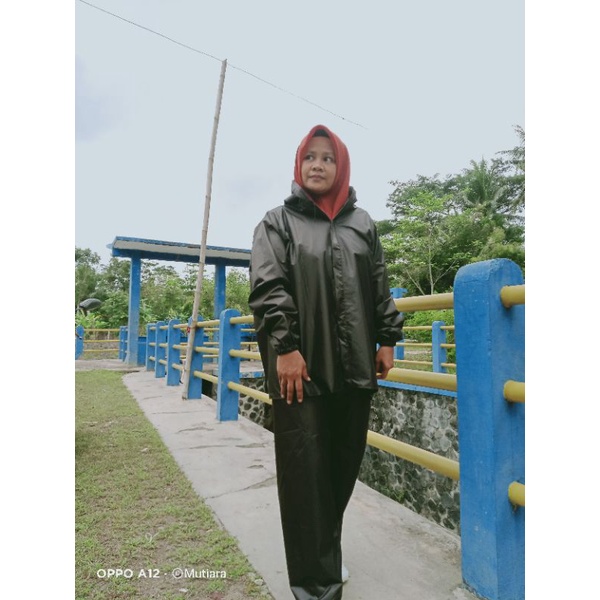 JAS HUJAN SETELAN BAJU + CELANA  /MANTOL HUJAN ANTI REMBES