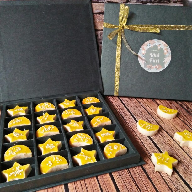 Kotak Coklat - Kotak Nastar - Kotak Moci Sekat 4x4