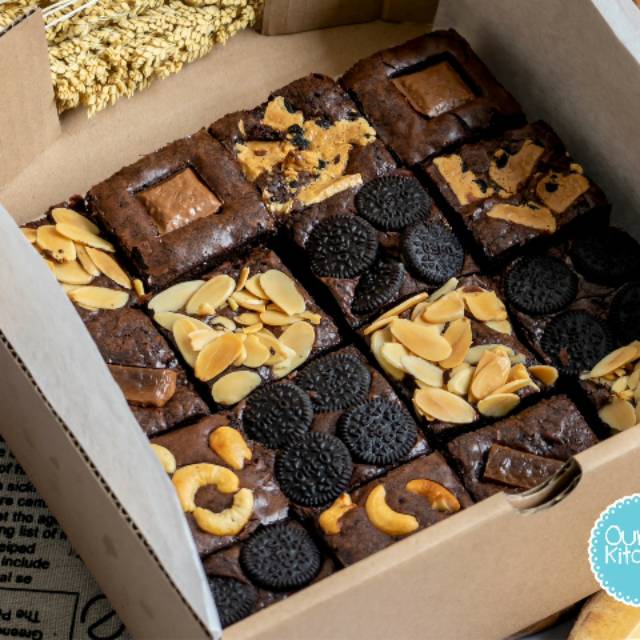 

Brownies Premium Assorted Topping