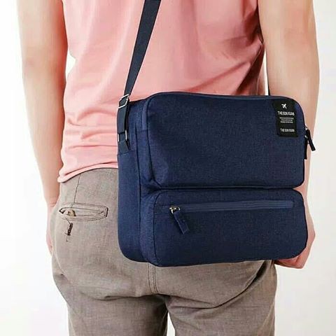 Tas Selempang Keren Banyak Bagian Sekat Travel Organizer Bag T1120 Doky