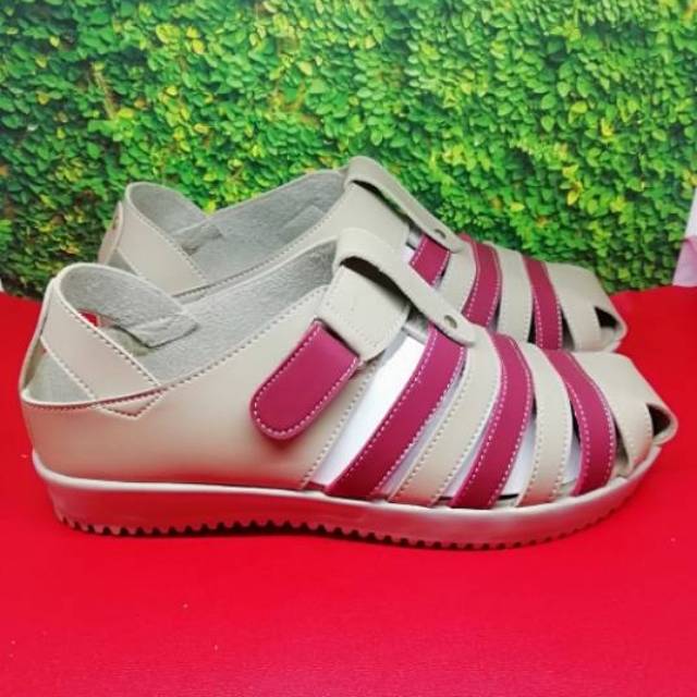 Sandal Flat Metis One Love 6702