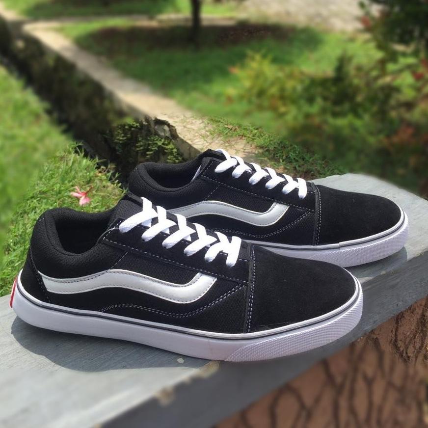 Jual SEPATU VAN OLD SCHOOL SEPATU SNEAKERS PRIA WANITA SEPATU SEKOLAH ...