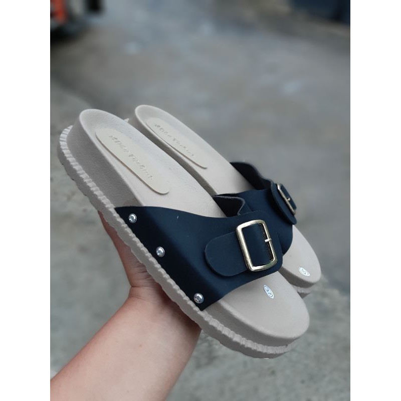 SANDAL WEDGES GESPER // Sandal Hak Wanita