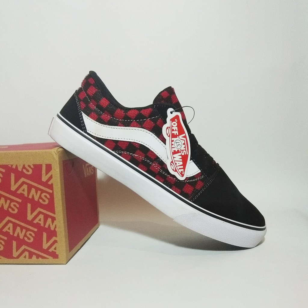 SEPATU VANS CATUR HITAM MERAH