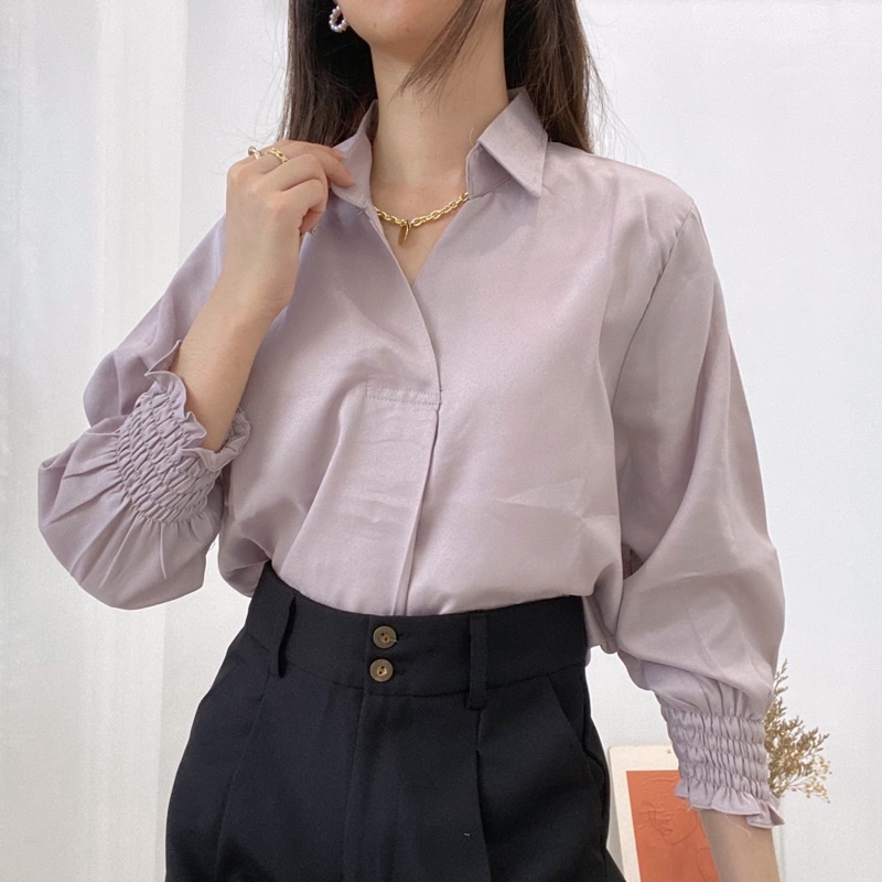 VS - KARA V-Neck Blouse with Collar / Atasan Wanita Kantor Casual Lengan Karet