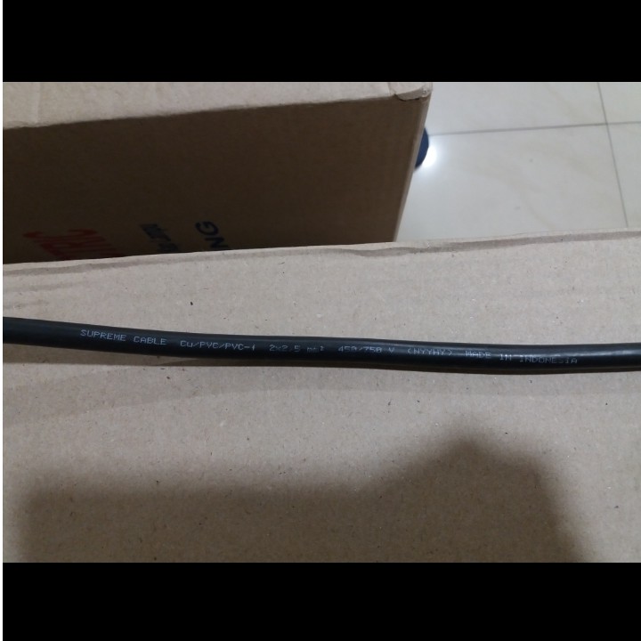 KABEL SUPREME NYMHY 2X2.5 Serabut hitam (Meteran/ Potongan)