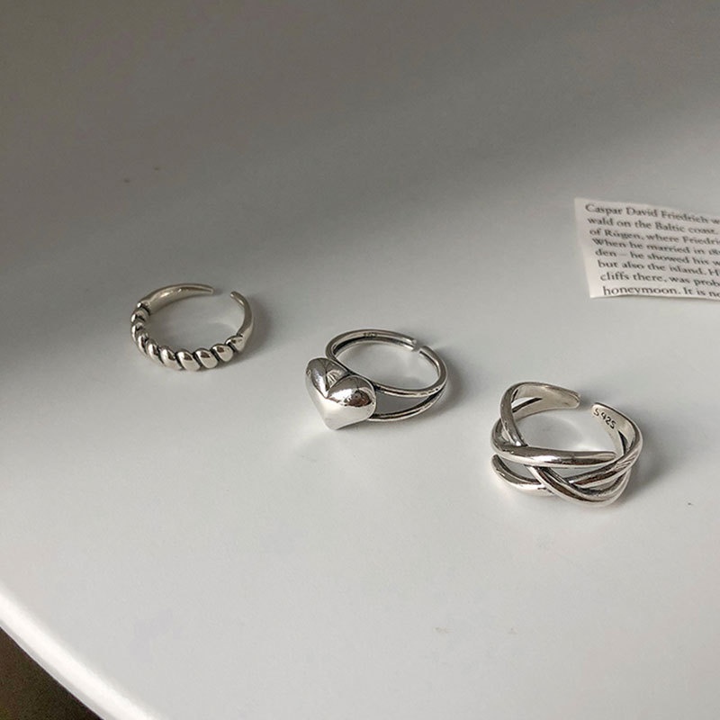 YEEZII 3pcs / Set Cincin Bentuk Hati Warna Silver Untuk Wanita