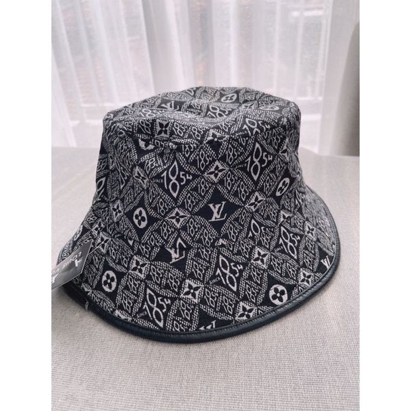 Topi bucket hat wanita | topi bucket unisex import | topi bucket corak/polos bkk | topi bts