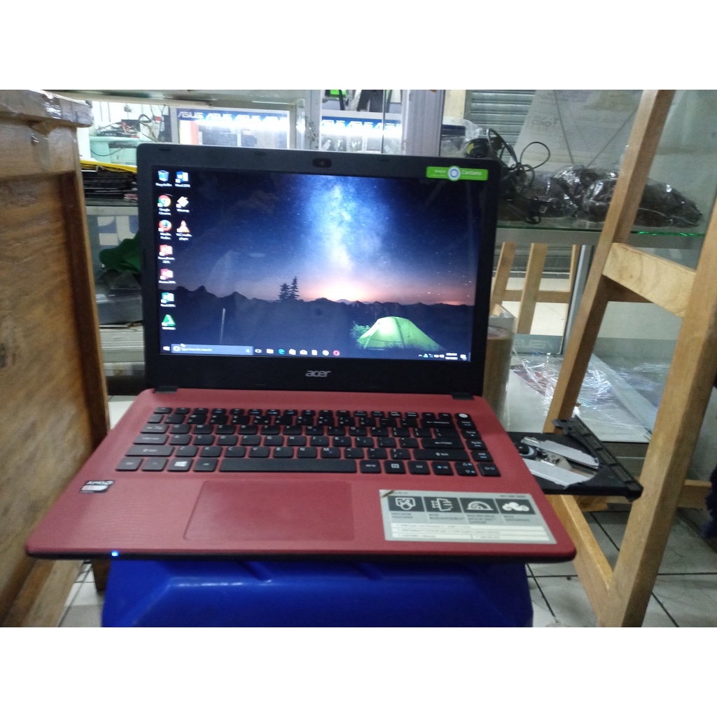 Laptop Acer Aspire Es14  ES1 420 AMD E1 2500 RAM 2GB SSD 128GB Fullset Mulus