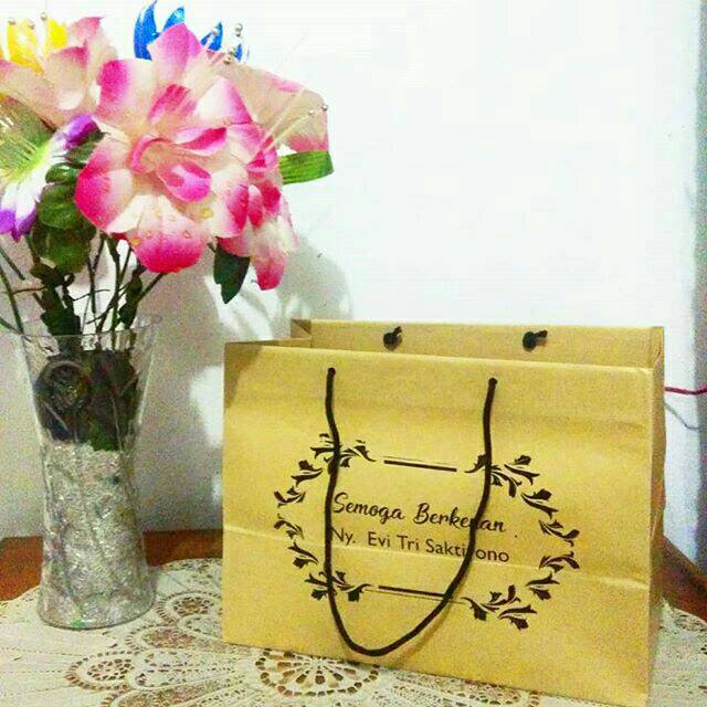 

paper bag hard base