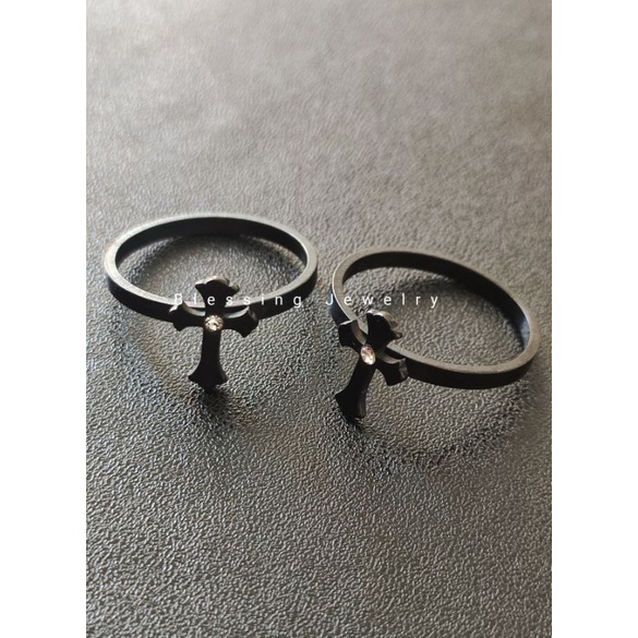 Cincin Salib Titanium Pria dan Wanita