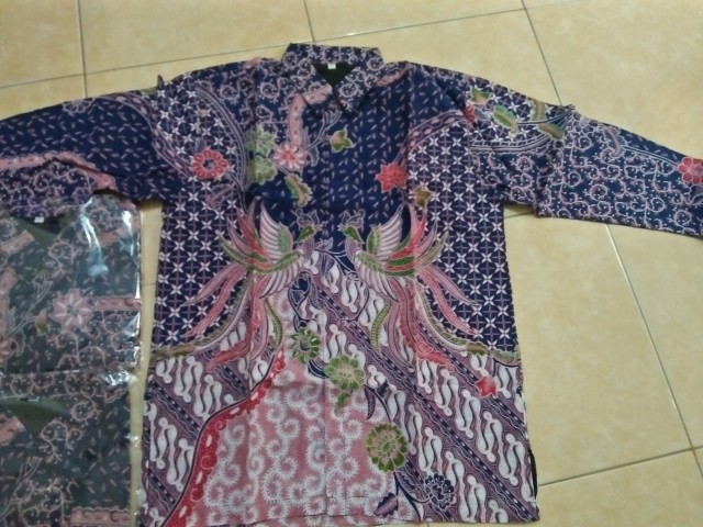 Peksi Kembar Kemeja Batik Pria Lengan Panjang Bahan Katun Halus Full Furing By Aljaya Batik