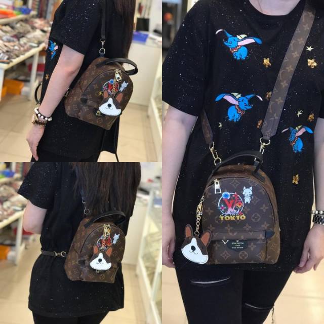 TAS RANSEL LV PALM SPRING TOKYO 40083

BAHAN : KULIT 
KUALITAS : SEMI PREMIUM AUTHENTIC
