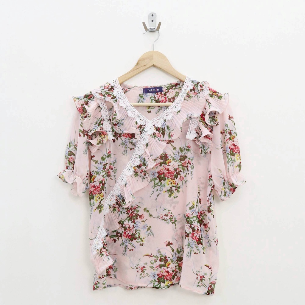 Hobe flow top blouse - Thejanclothes