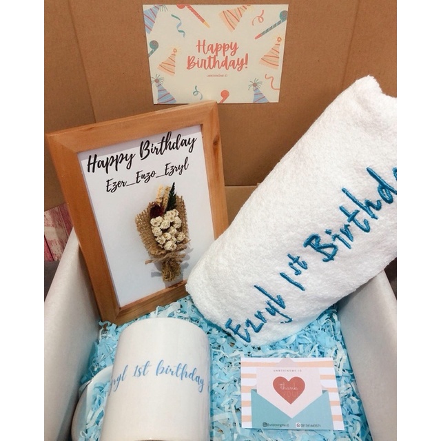 

hampers gift box kado ultah kado wisuda kado wedding