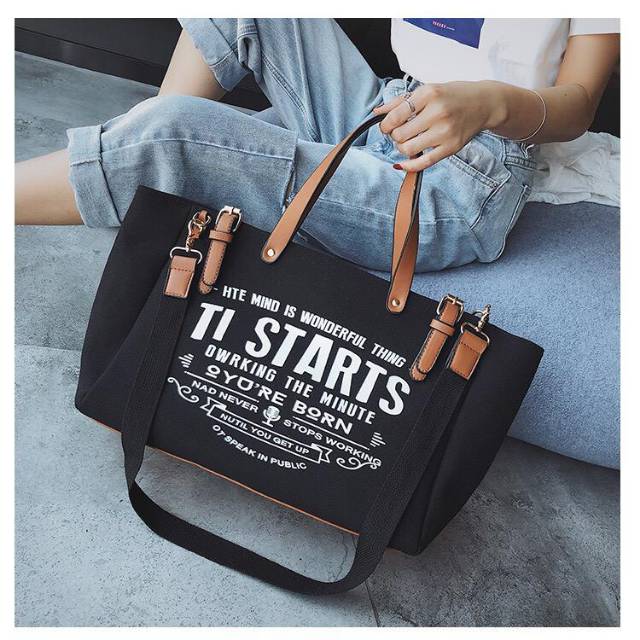 

Kode : ELJ 5010 IDR: 155 rb Bahan: Canvas Ukuran: 27 x 40 x 16 cm Warna: Black, White, Blue, Khaki