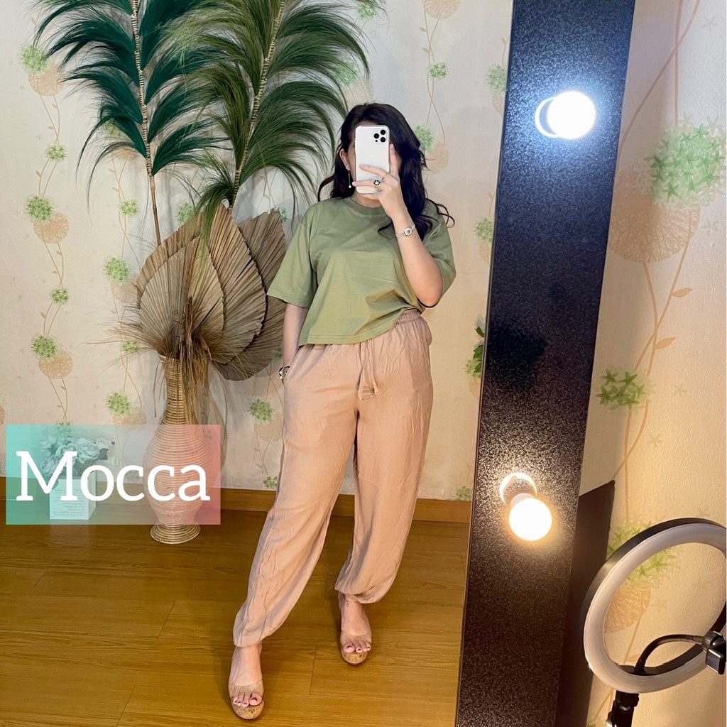 NCDY DAILY PANTS CELANA JOGER PANJANG JOGGER WANITA RAYON JUMBO CELANA SANTAI CELANA PANJANG UNIQLO CELANA KULOT WANITA KEKINIAN CELANA SANTAI RAYON PREMIUM DAILY WEAR SET KAOS POLOS CROP TEE CROP TOP TERMURAH DISKON BISA COD BEST SELLER CELANA JUMBO-Pants mocca