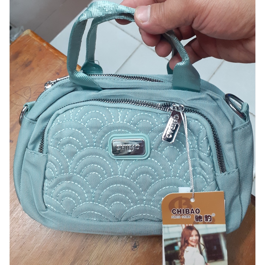 Chibao Selempang 8209-22 Bahan Kanvas Terbaru BEST SELLER. Tas Wanita Tas Chibao ORI Tas Slempang Wanita Import.!!!!