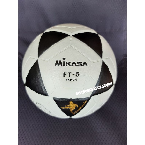 BOLA SEPAK MIKASA SIZE 5/BOLA SEPAK IMPOR PRES MIKASA