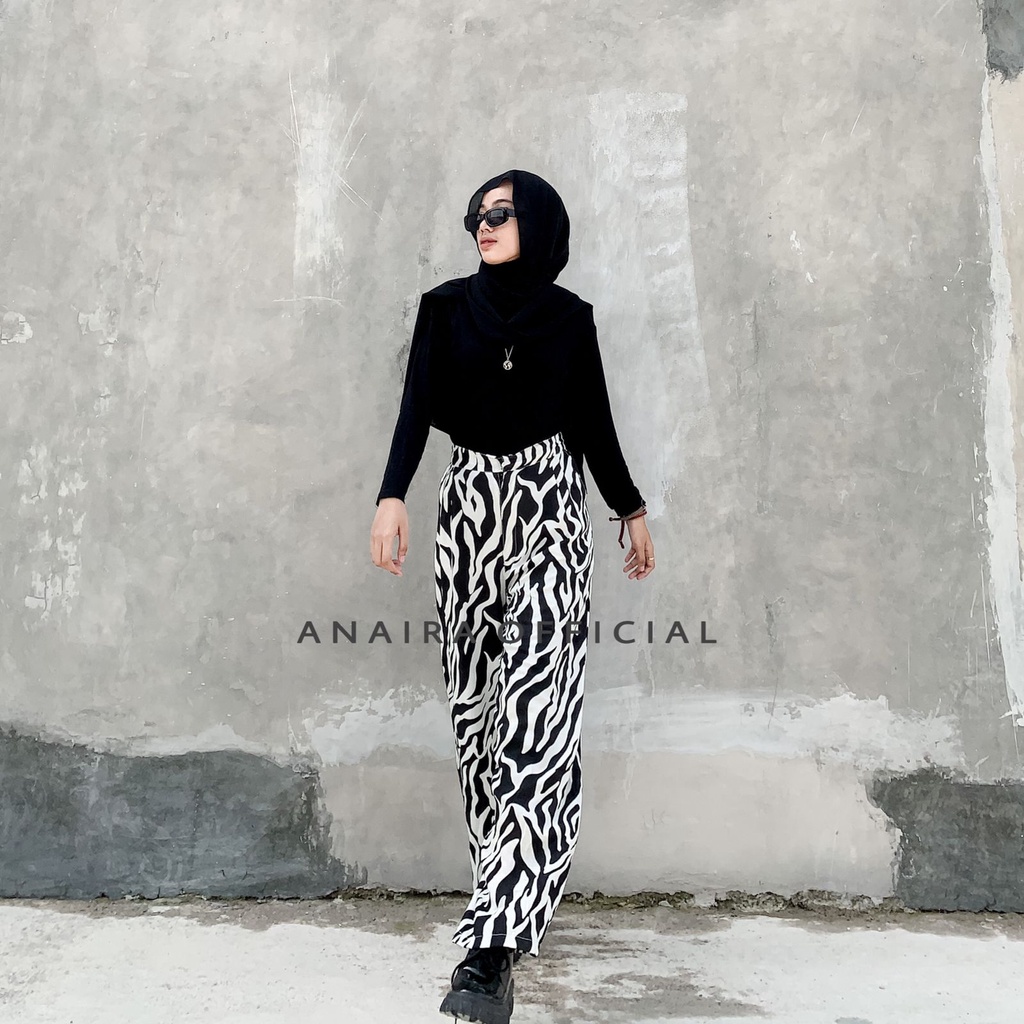 CELANA HIGHWAIST LORENG WANITA