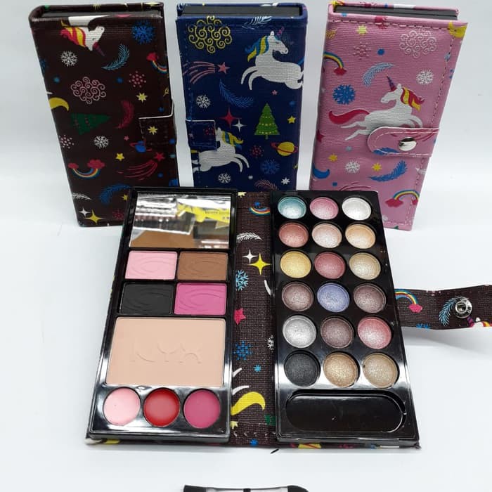 Make Up Pallete Small Eyeshadow Dompet