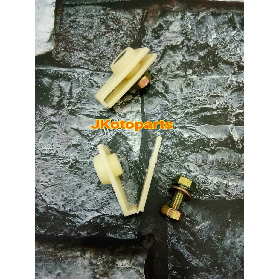 Dudukan Kaca Pintu Depan Colt Diesel Ragasa