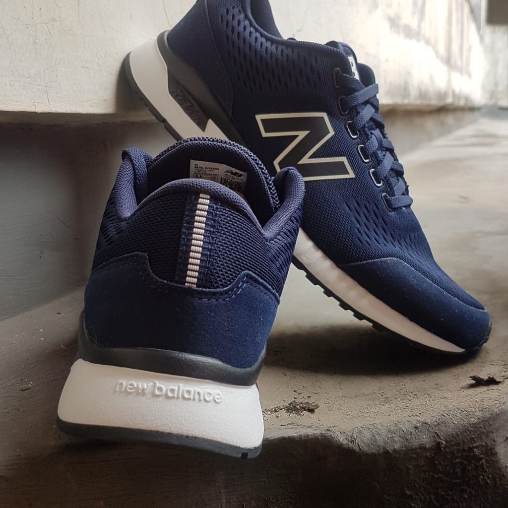new balance mrl005bn