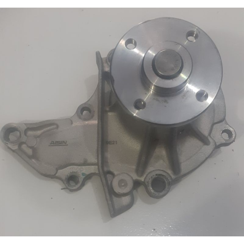 water pump Toyota Corona GL