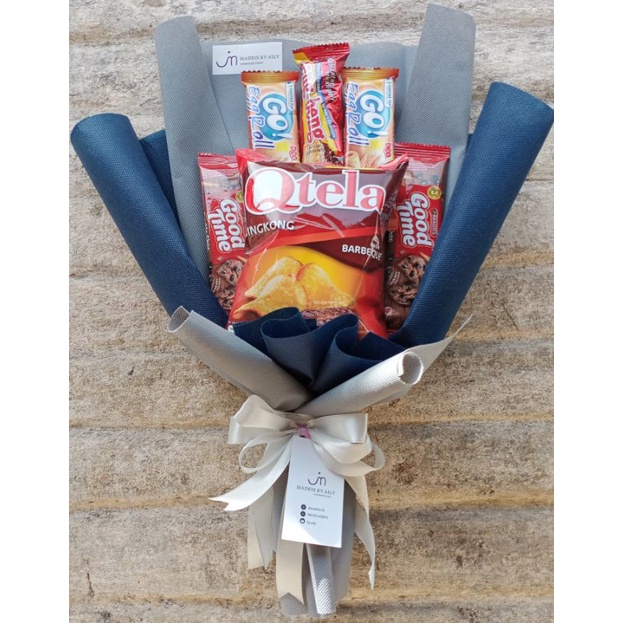 

BOUQUET SNACK/ Buket makanan/ Buket wisuda/ Buket kado/ Bucket snack