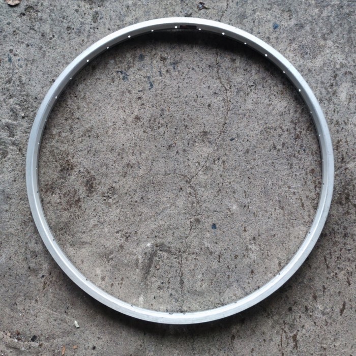 Rim ; Velg Sepeda 26 inch Alloy Silver