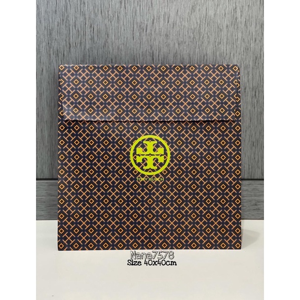 

Tory burch gift paperbag L