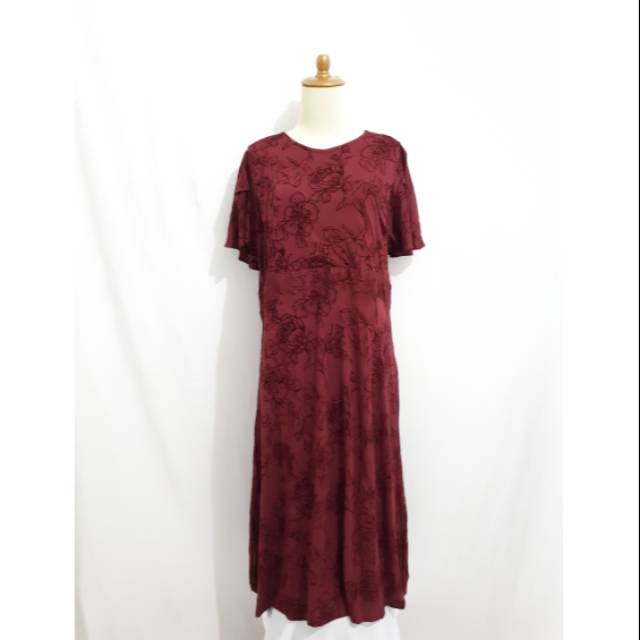 

Flower sketch red gown