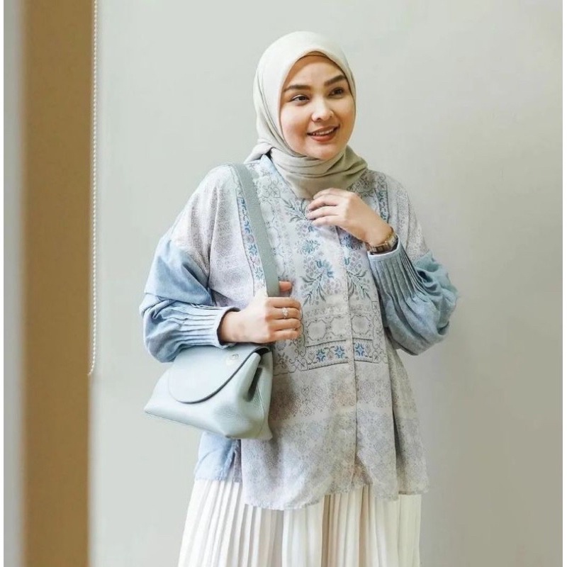 Dava Top Ria Miranda Ivory atau davatop riamiranda ivory size s/m