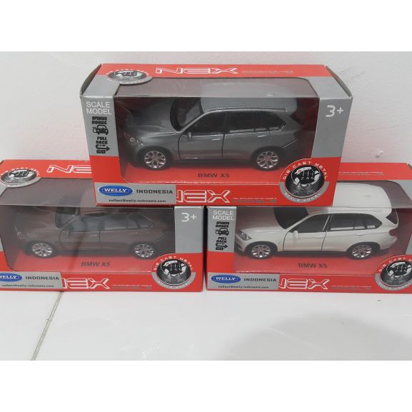 BMW X5 SKala 1:32 Welly Nex