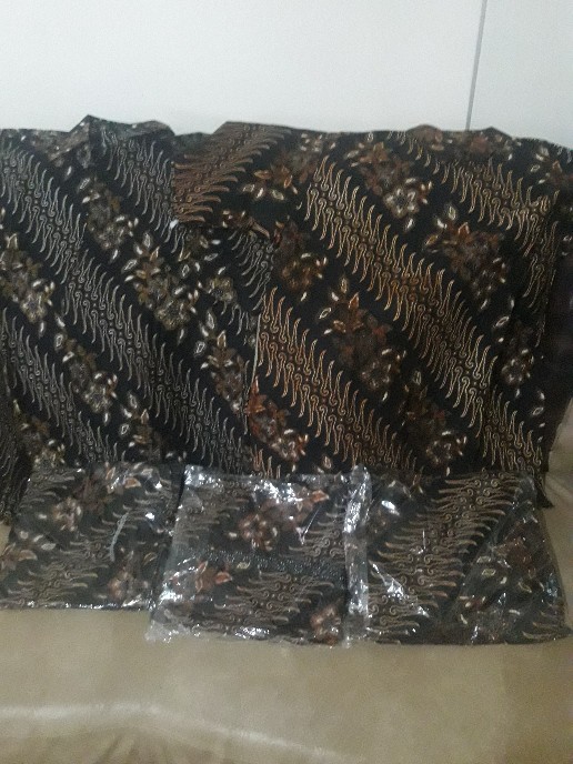 Maura Couple - Sania Ruffle Batik Couple Ori Ndoro Jowi Dnt Garansi Termurah Shopee - Batik Couple