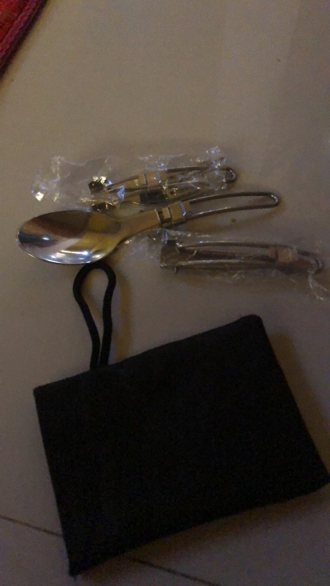 Sendok Garpu Pisau Lipat Portable