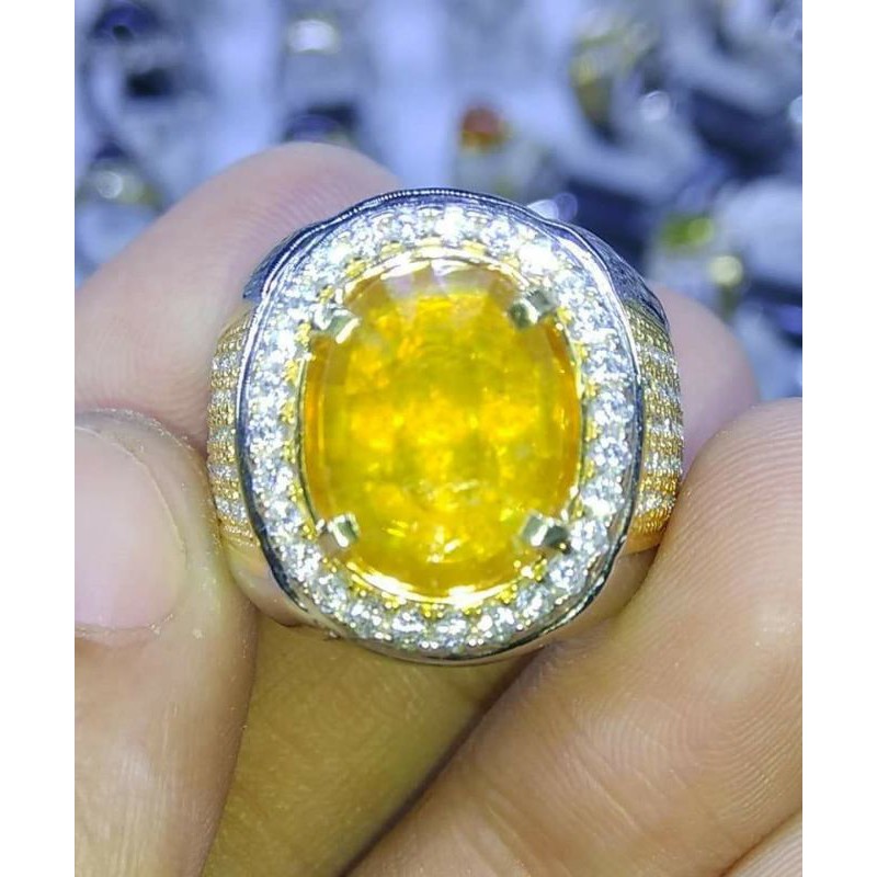 batu yellow safire