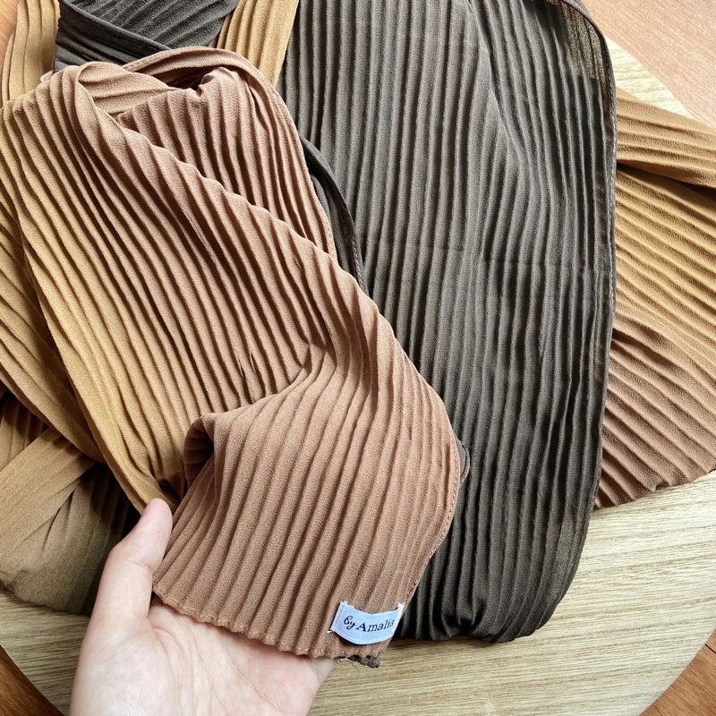 Anna pleats ombre batch 2/pashmina plisket gradasi/pashmina plisket ombre-Oat