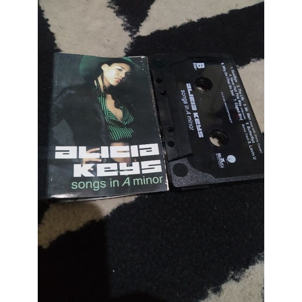 kaset pita alicia keys / songs in a minor