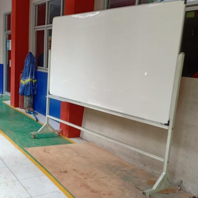 

Papan Tulis Roda Doubel Face Uk 80X100