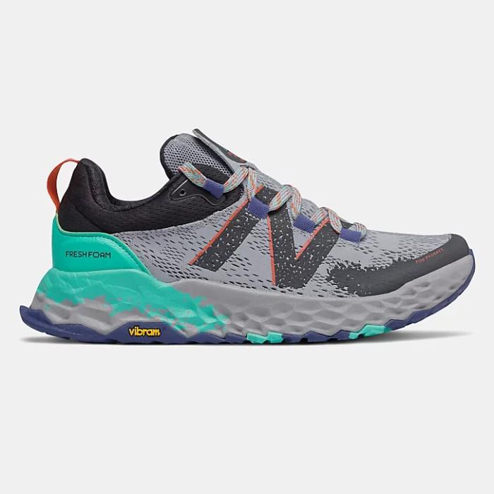 Perlengkapan Lari New Balance Fresh Foam Hierro V5 Womens Trail Running - Light Aluminum