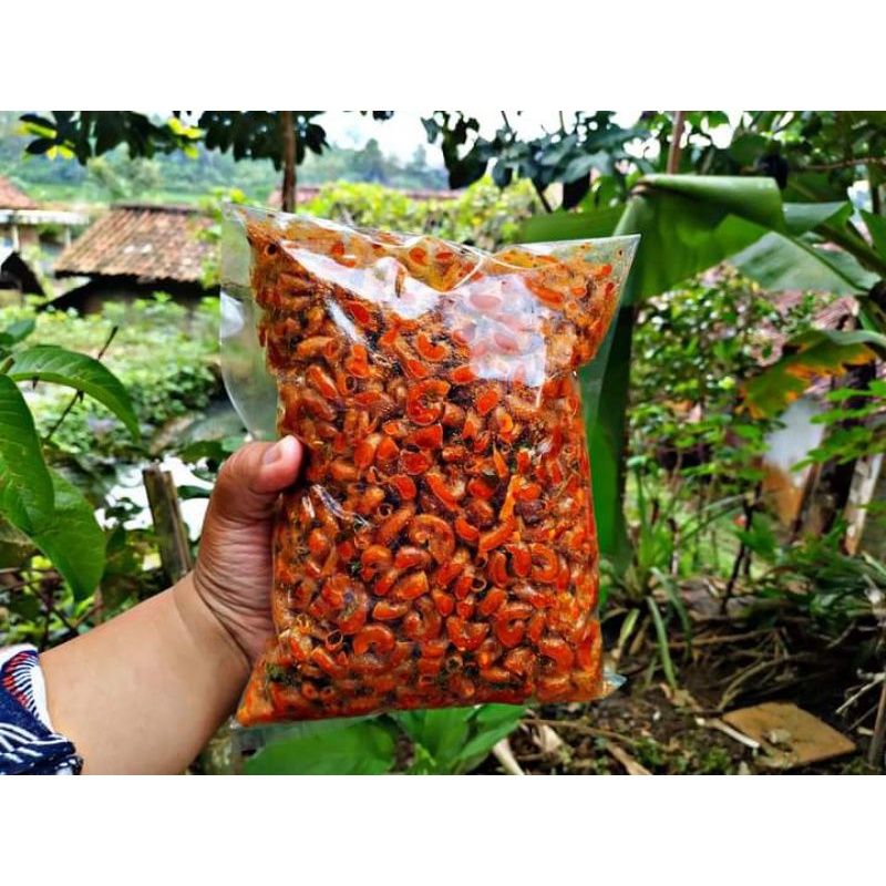 

makaroni bantat pedas daun jeruk