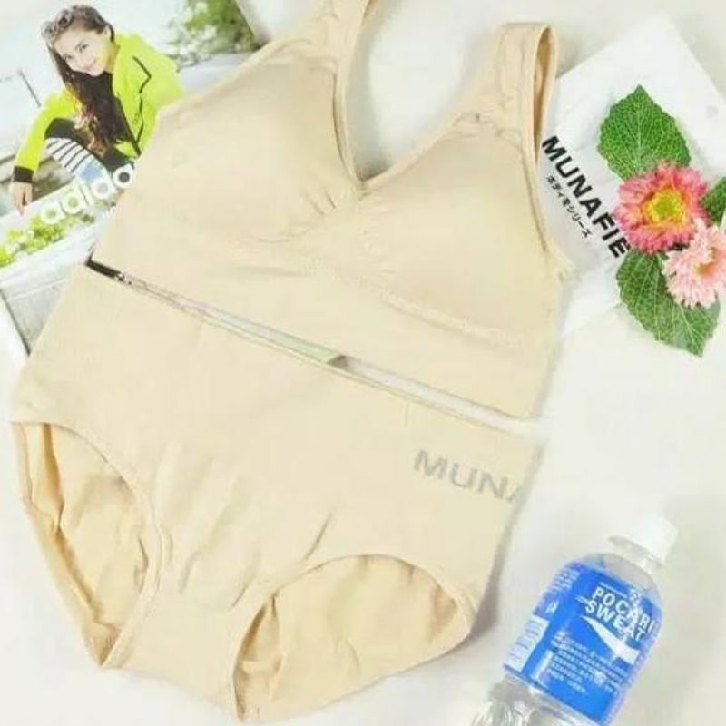 Munafie Bra Set (1 Set Terdiri Dari : 1 Bra + 1 Celana Dalam)