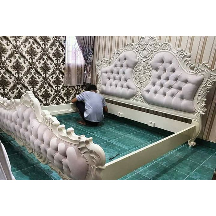 Dipan tempat tidur jok mewah ukuran 180x200cm
