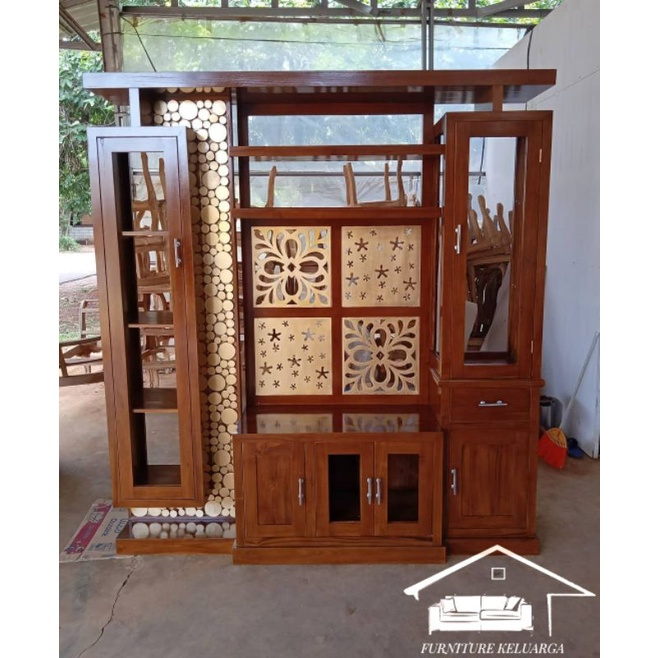 Partisi jati minimalis / Partisi jati / Penyekat ruangan minimalis / Pembatas ruangan jati