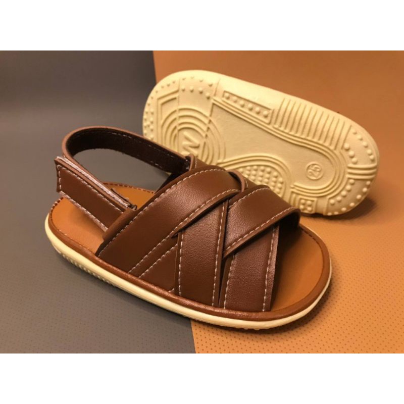 sepatu sandal anak laki laki perempuan usia1 2 3 tahun/sandal anak bunyi cit cit terbaru sandal anak terlaris