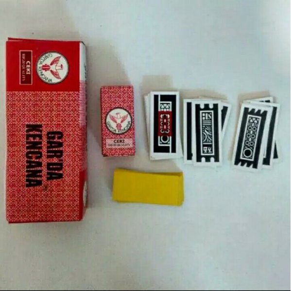 1pcs/set Kartu Ceki Garda Kencana Kartu Kuning Kertas Koa bukan kapal ferry