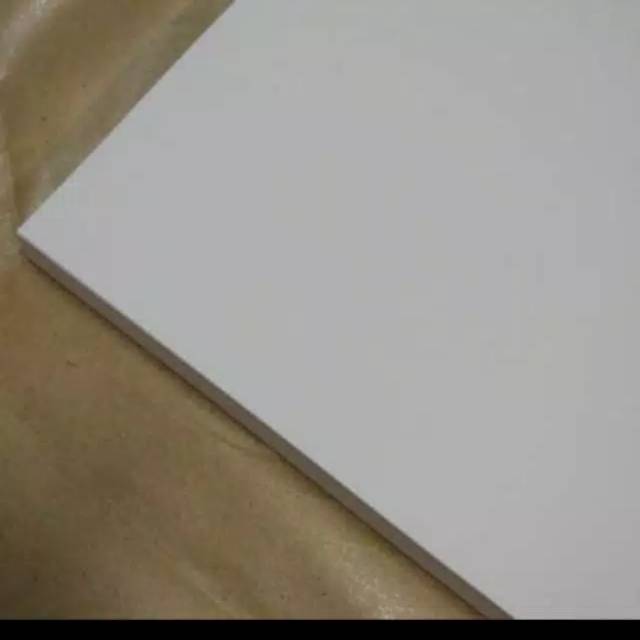 

Kertas matt paper 120 GSM A4 isi 50 lembar