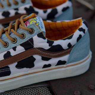 SEPATU VANS OLDSKOOL X TOY STORY ORIGINAL PREMIUM | Shopee