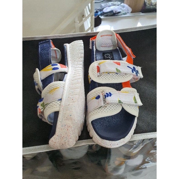 Sepatu Sendal Chiel